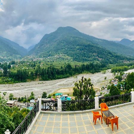 Holywood Classic-River View Resort Manali  Bagian luar foto