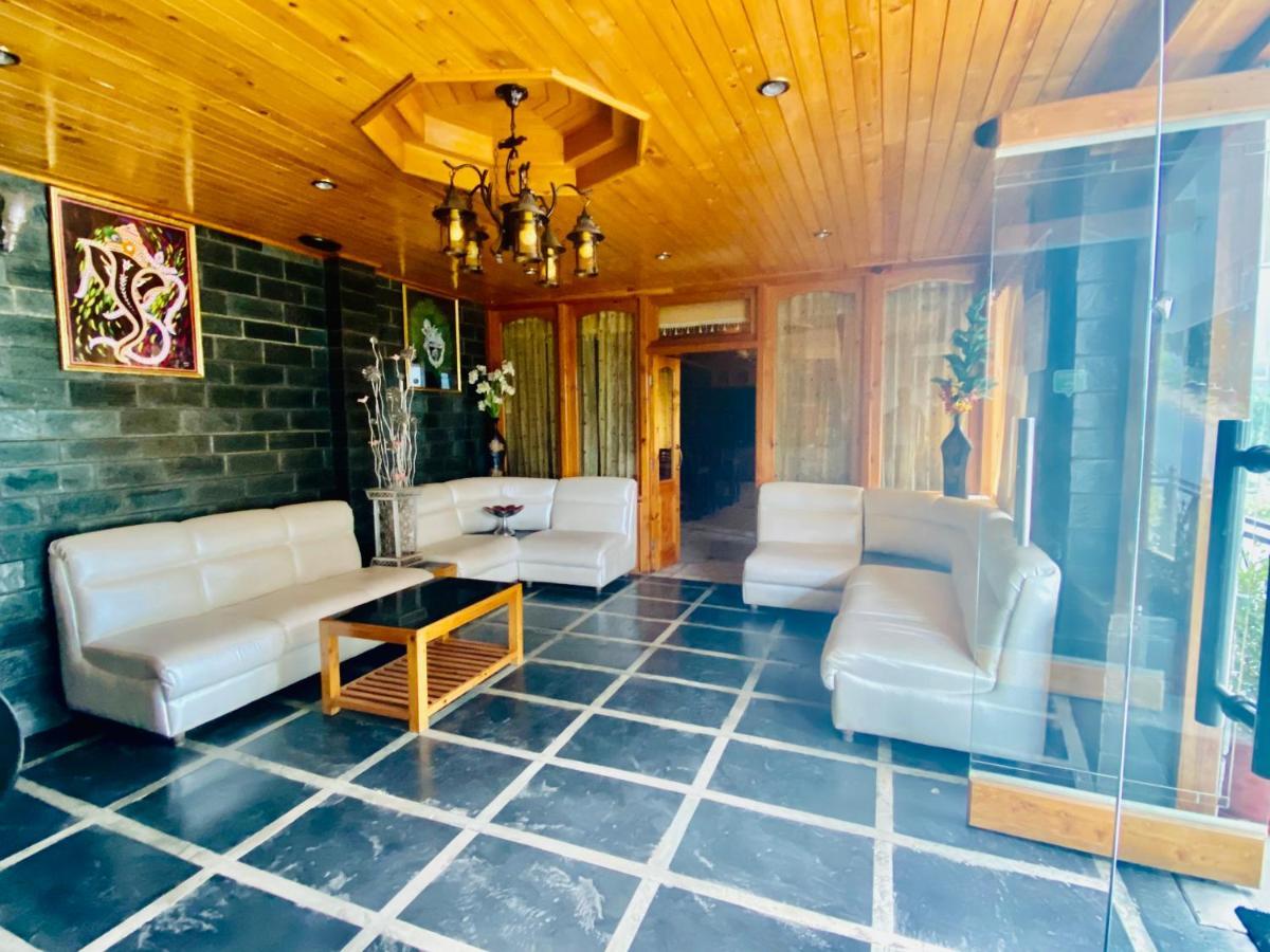 Holywood Classic-River View Resort Manali  Bagian luar foto