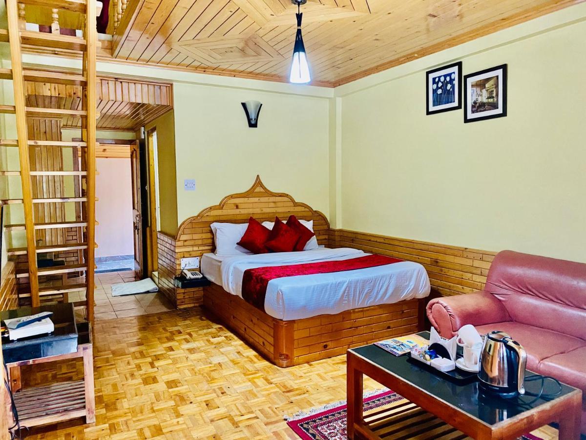 Holywood Classic-River View Resort Manali  Bagian luar foto