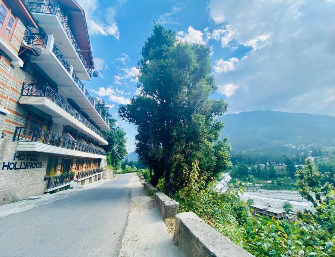 Holywood Classic-River View Resort Manali  Bagian luar foto