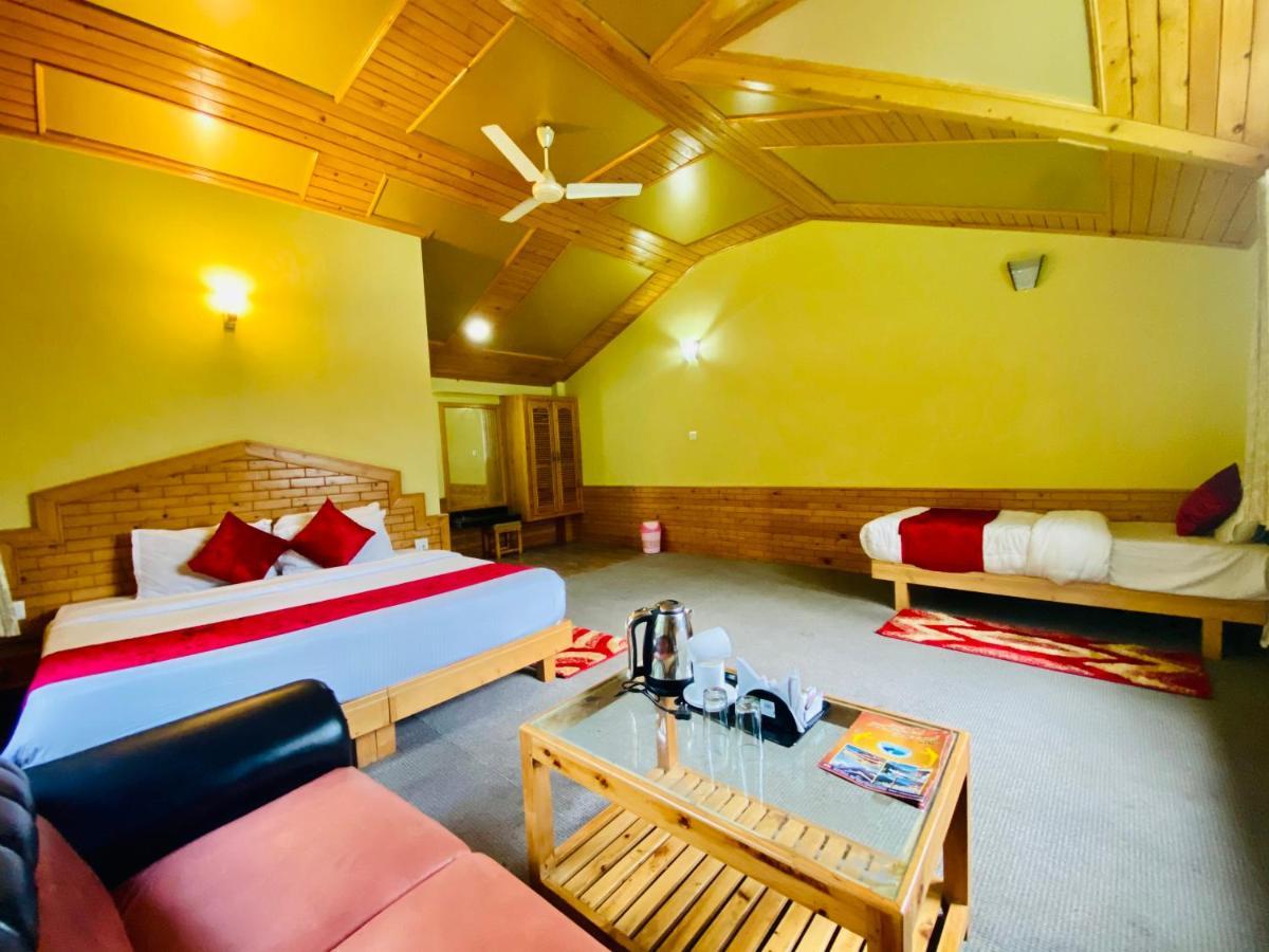 Holywood Classic-River View Resort Manali  Bagian luar foto