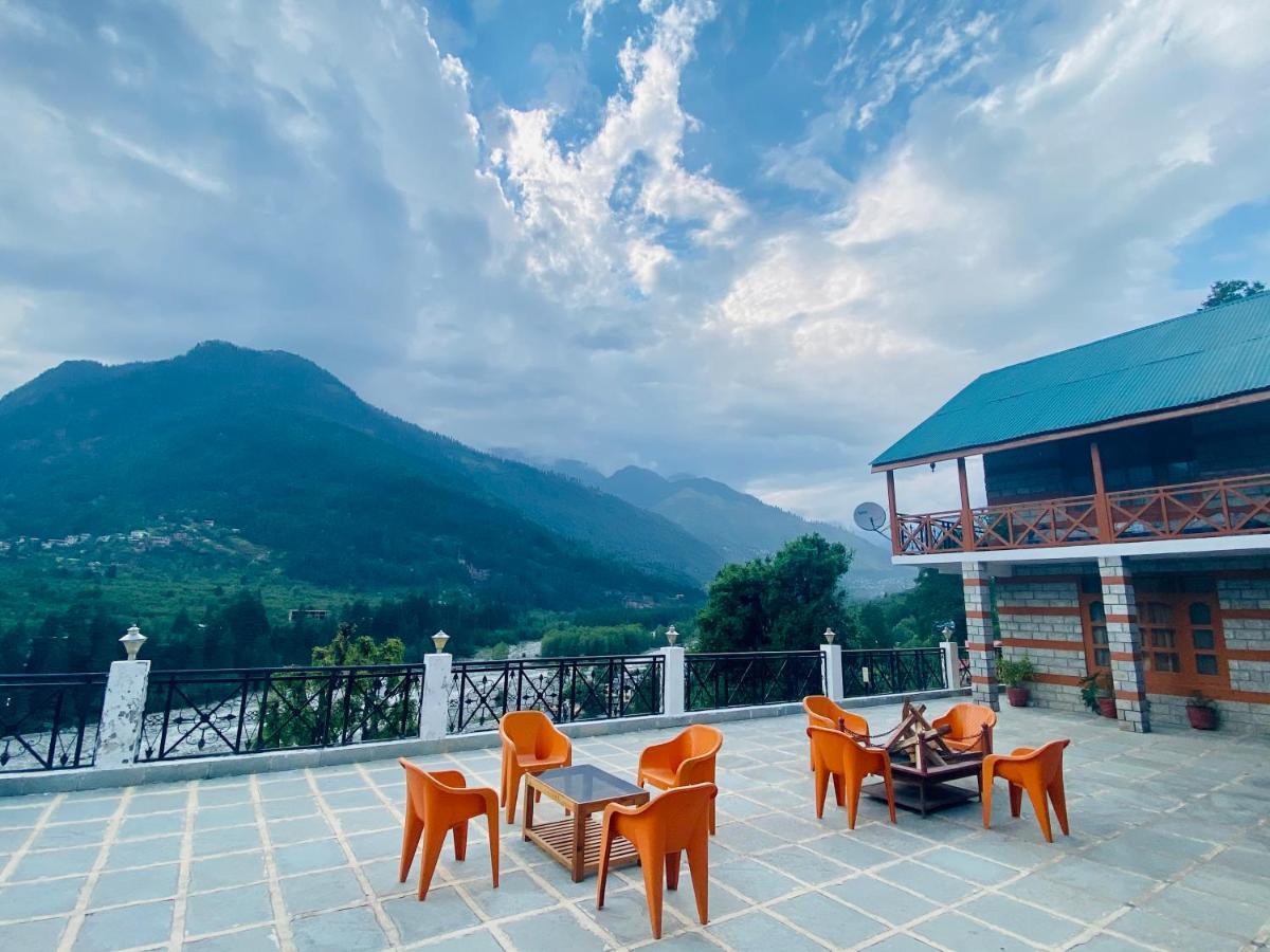 Holywood Classic-River View Resort Manali  Bagian luar foto