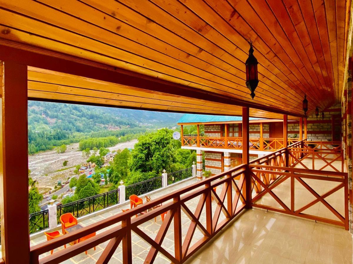 Holywood Classic-River View Resort Manali  Bagian luar foto