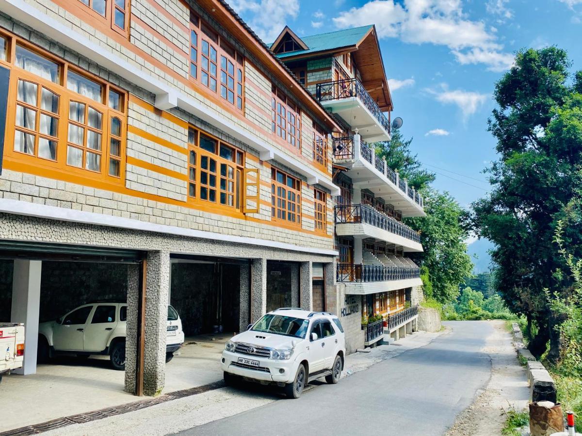 Holywood Classic-River View Resort Manali  Bagian luar foto